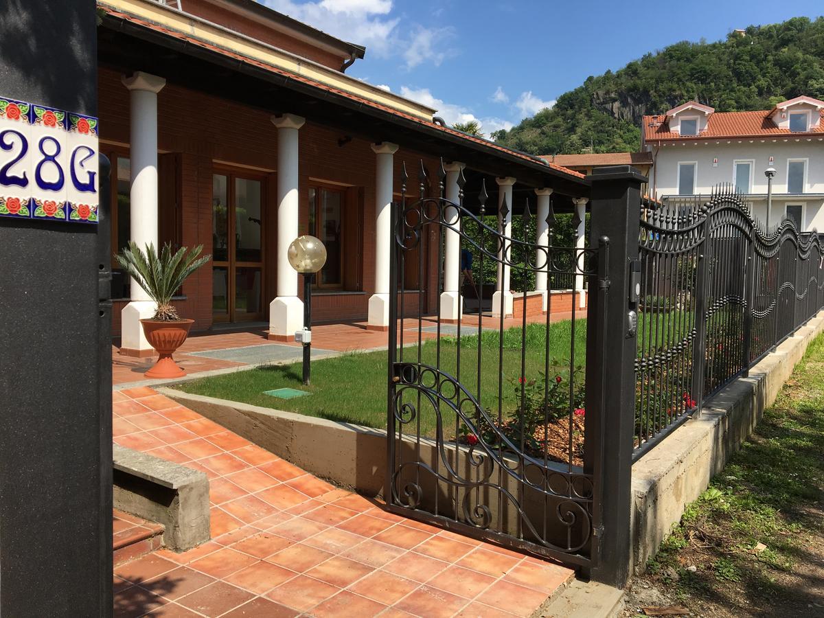 Ostello Casa Emmaus Maccagno Экстерьер фото